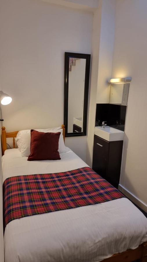 Hampton Court Guesthouse - City Centre Glasgow Eksteriør billede